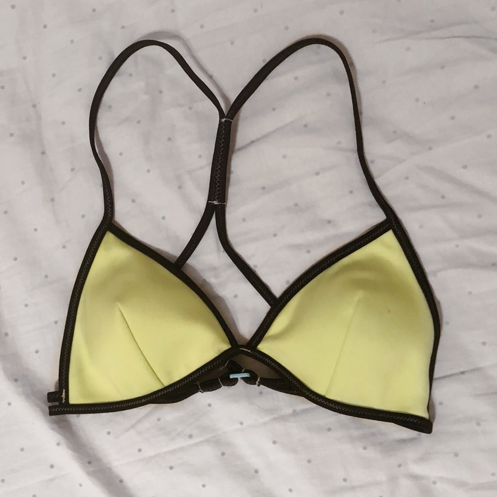 Victoria’s Secret bikini